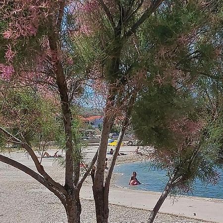 Blue Sea Vir Apartments Luaran gambar