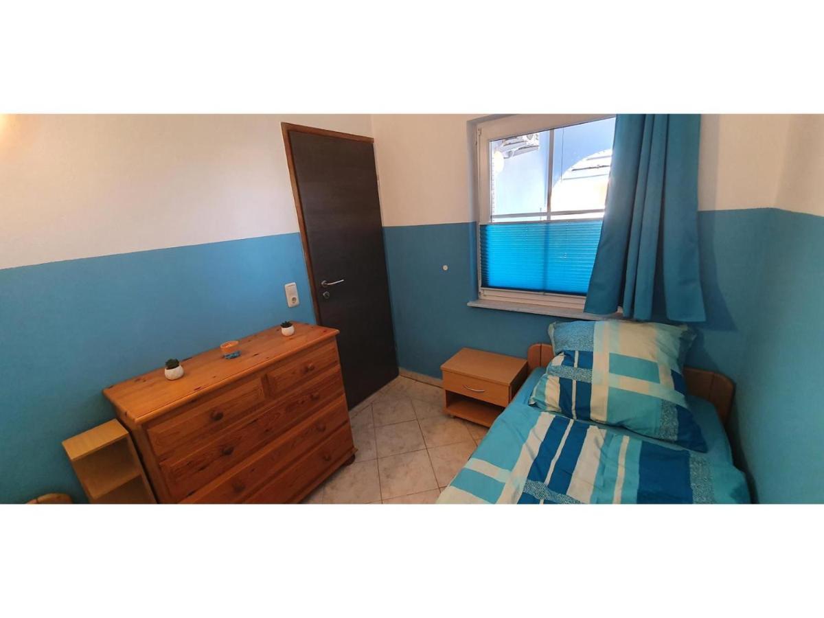Blue Sea Vir Apartments Luaran gambar