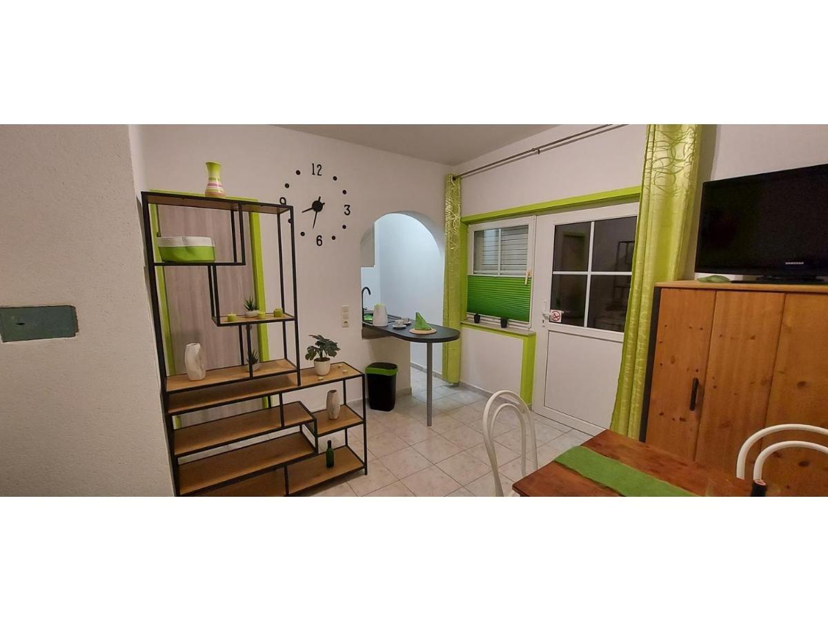 Blue Sea Vir Apartments Luaran gambar