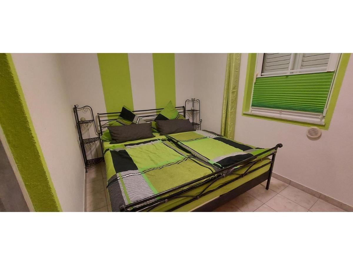 Blue Sea Vir Apartments Luaran gambar